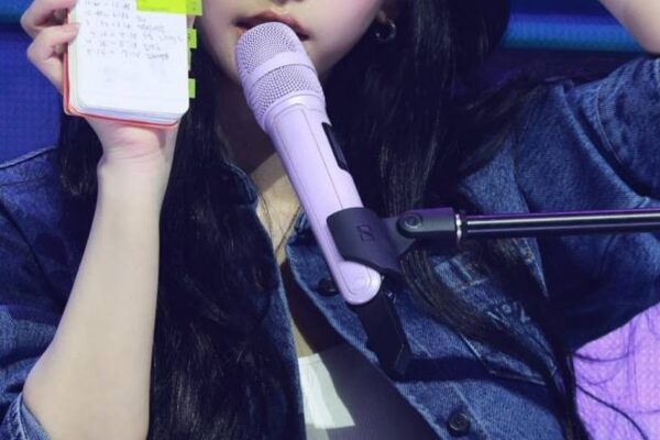 카리나 생일파티 비주얼 실화? ‘AI 미모’ 완성한 뷰티 꿀팁 대방출!