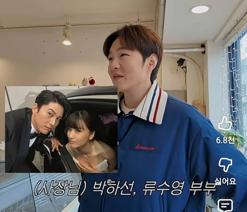 사과잼과 요거트 아이스크림이 듬뿍 올라간 와플 근접샷