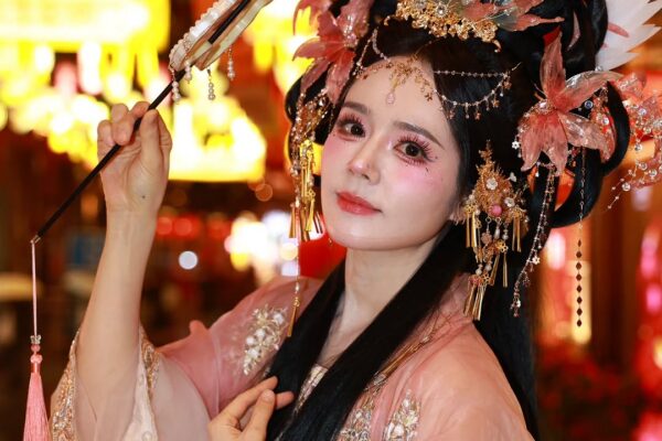 The ‘Wanghong’ Filter: Why is Korea obsessed with this look?