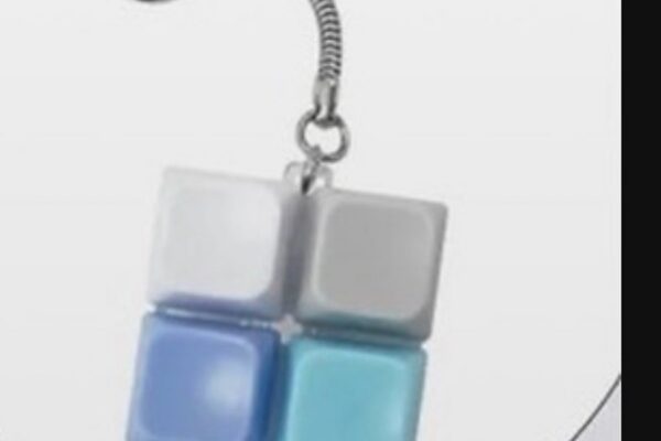 Why K-Beauty is Obsessed with Keyrings Right Now