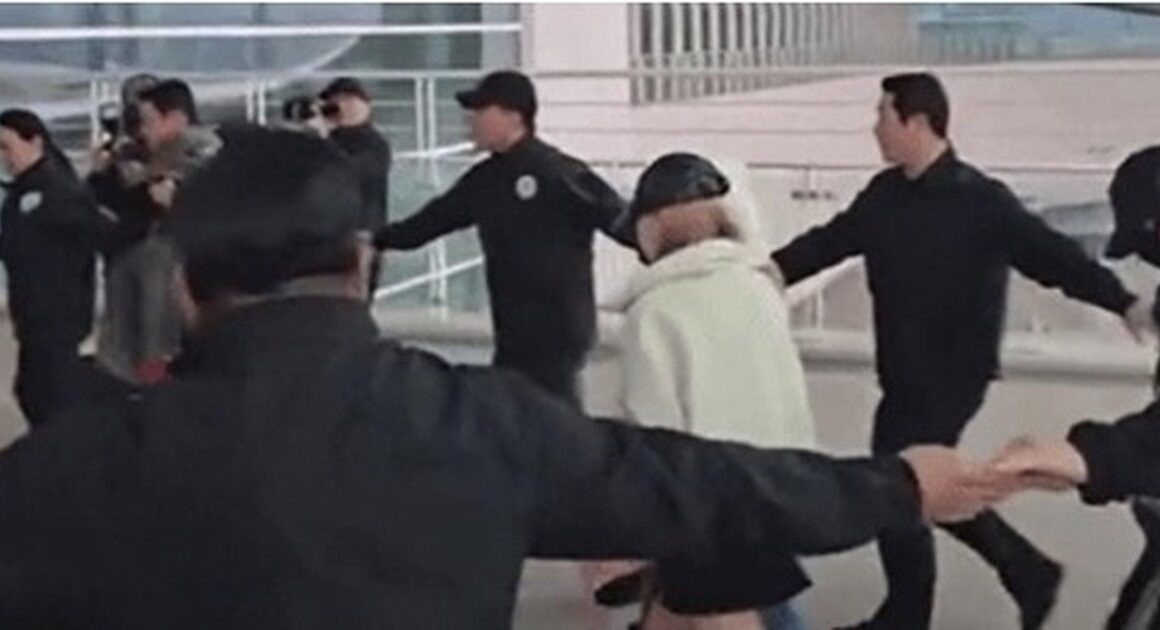 Hearts2Hearts ‘Human Chain’ Security Controversy Explained