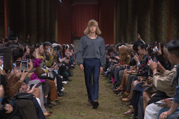 TXT’s Yeonjun in Miu Miu: The ‘It Boy’ who conquered Paris 😱✨