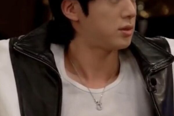 방탄소년단 송캠프 논란: 진의 크레딧 부재와 K-팝 저작권의 경제학