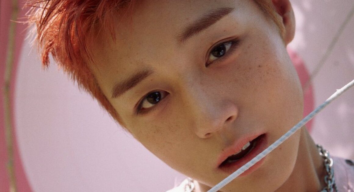 박지훈, 첫 싱글 ‘RE:FLECT’ 세 번째 콘셉트 포토 공개… 4월 29일 컴백