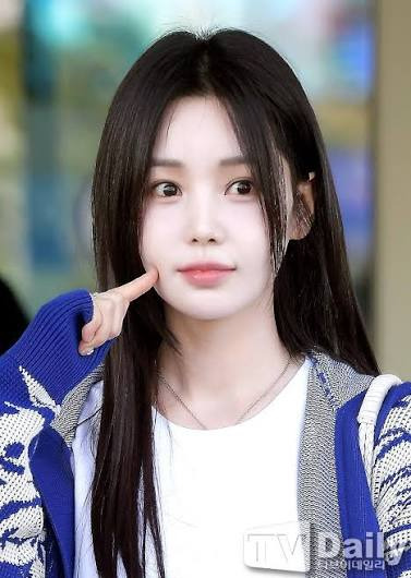 원희의 청순하면서도 귀여운 일상 모먼트