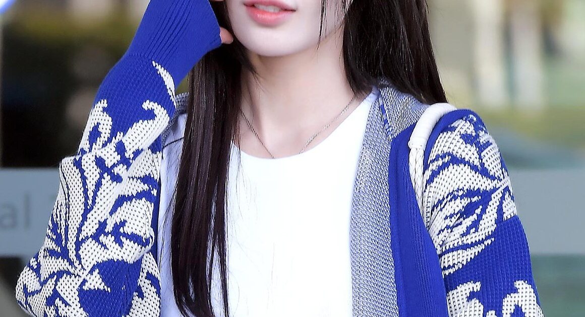 “얼굴 근육까지 존똑?” 아일릿 원희 vs 남규리, 20년 차이 뛰어넘은 비주얼 평행이론